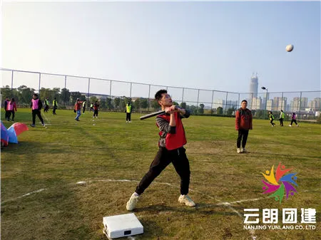 如何通过数据分析优化篮板训练效果?_0